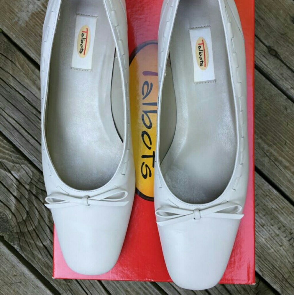 Talbots Women's Dress Shoe